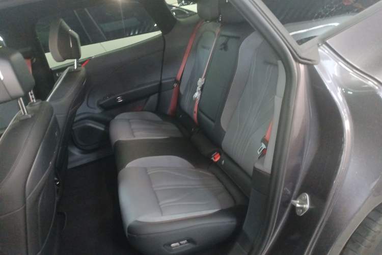 Used Zeekr 007GT 2025 Long-Range Rear-Wheel Drive Intelligent Driving Version 100 kWh Left Rear Seat