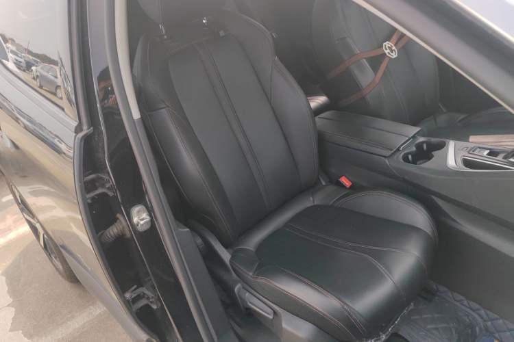 Used Peugeot 4008 2019 360THP BLACKPACK Obsidian Edition Right Front Seat