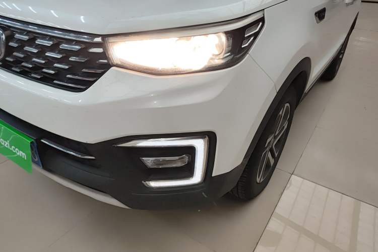 Used CHANGAN CS55 2019 1.5T Automatic Colorful Edition China VI Standard Left Front Headlight