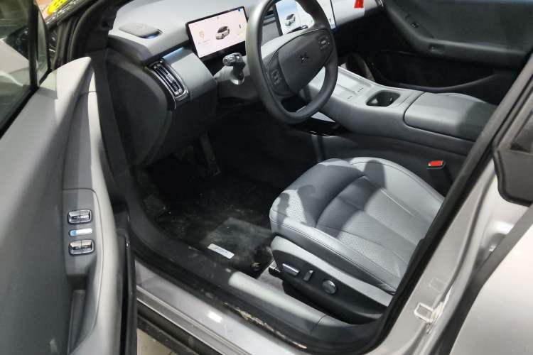 Used XPeng P7+ 2024 Long-Range Max Driver Seat