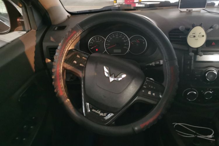 Used Wuling Hongguang 2014 1.5L S Standard Version