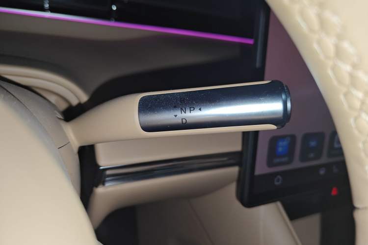 Used Hima Luxeed R7 2024 All-Electric 802 km Max