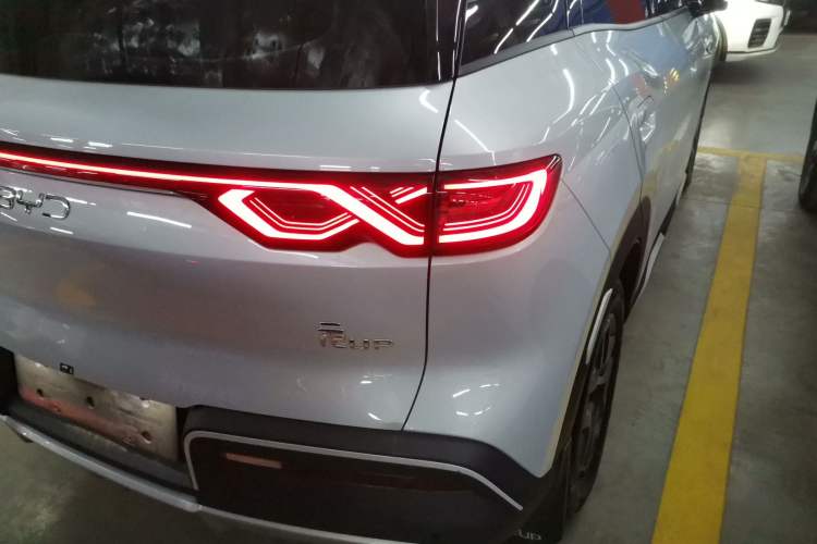 Used BYD Yuan UP 2024 401 km Active Version
