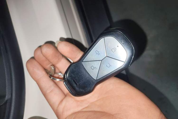 Used XPeng MONA M03 2024 620 with Ultra-Long Range Vehicle Key