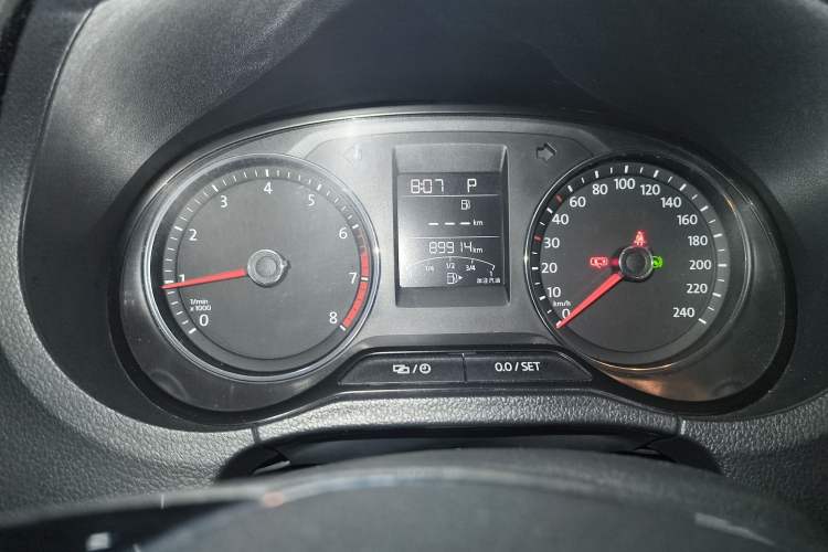 Used Volkswagen Polo 2016 1.6L Automatic Comfort Model