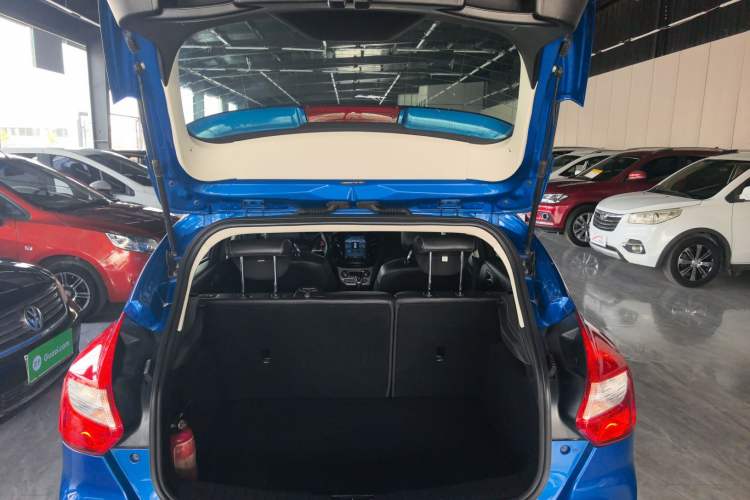 Used Ford Focus 2012 Hatchback 1.6L Automatic Fashion Edition
