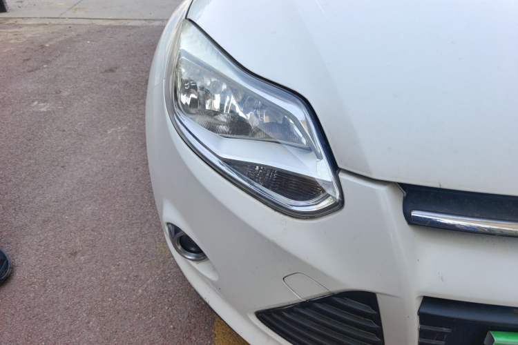 Used Ford Focus 2012 Hatchback 1.6L Automatic Fashion Edition
