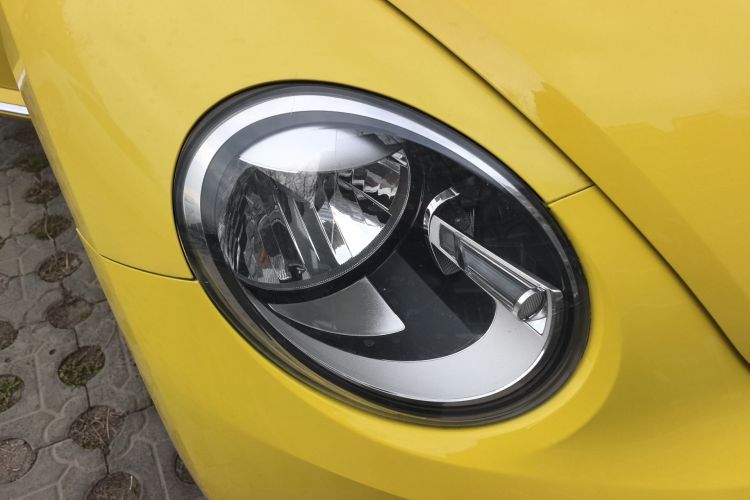 Used Volkswagen Beetle 2013 1.4TSI Fashion Edition Right Front Headlight