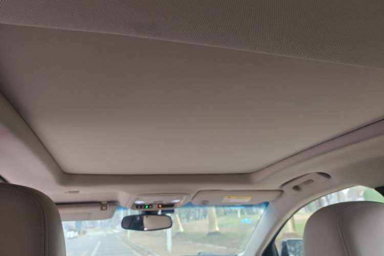 Used Cadillac XTS 2015 28T Comfort Model