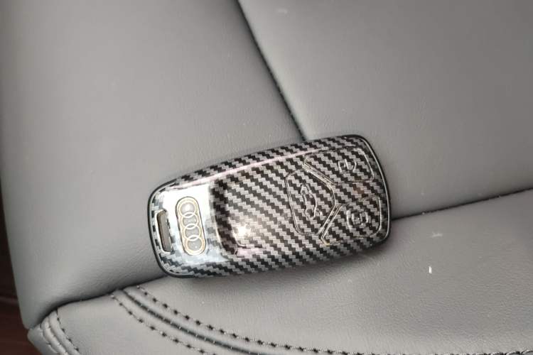 Used Audi A4L 2017 40 TFSI Ambition Edition