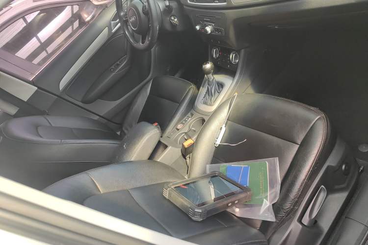 Used Audi Q3 2015 30 TFSI Ambition Edition