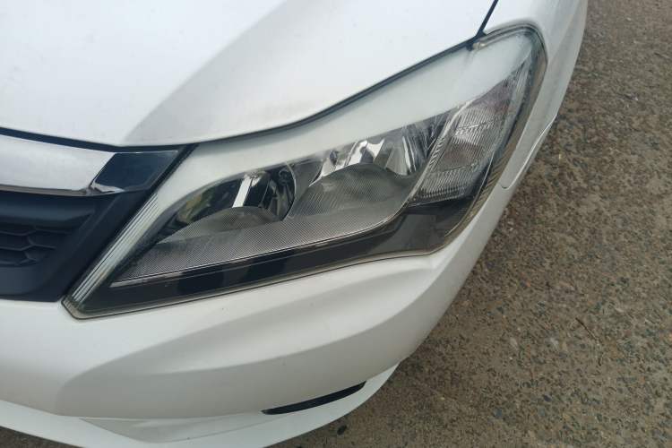 Used BYD F3 2015 Energy-Efficient Model 1.5L Manual Comfort Edition Left Front Headlight