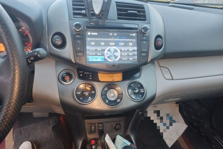 Used Toyota RAV4 2009 2.4L Automatic Luxury Edition
