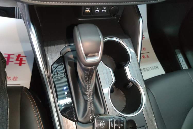 Used Toyota Crown Kluger 2024 2.5L HEV Four-Wheel Drive Premium Edition