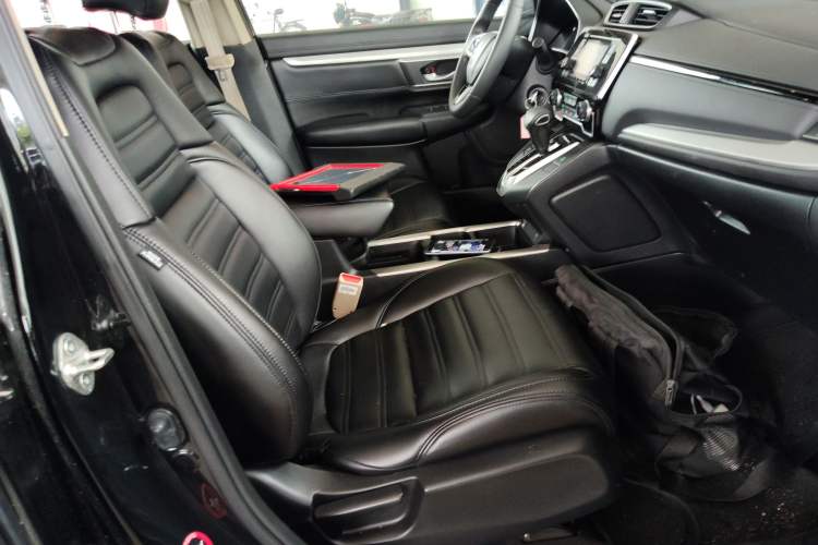 Used Honda CR-V 2021 240TURBO CVT 2WD Comfort Version Right Front Seat