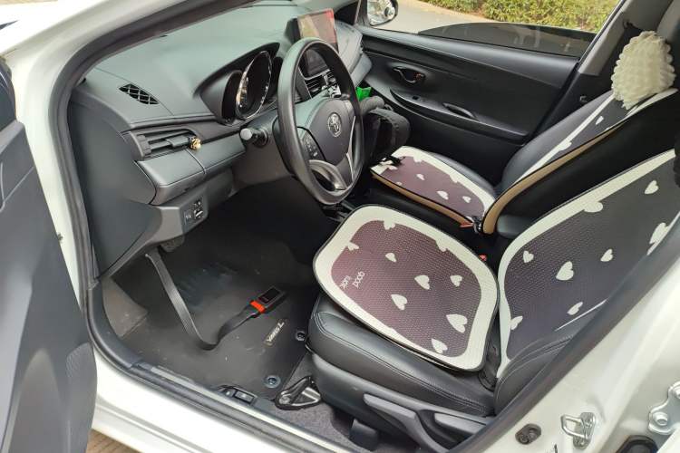 Used Toyota YARiS L Zhi Xiang 2022 1.5L CVT Leading PLUS Edition Driver Seat