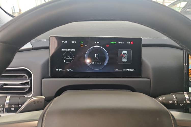 Used Formula Leopard Titanium 3 2025 501KM All-Wheel Drive Intelligent Driving Ultra Version
