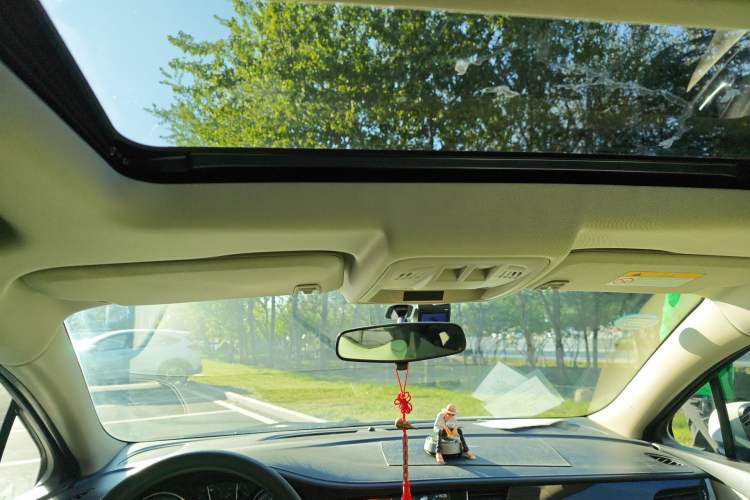 Used Buick Verano 2018 Sedan 15S Automatic Leading Model Headliner