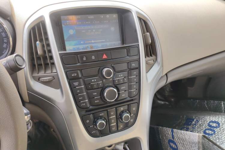 Used Buick GT 2012 GT 1.6L Manual Entry-Level Model