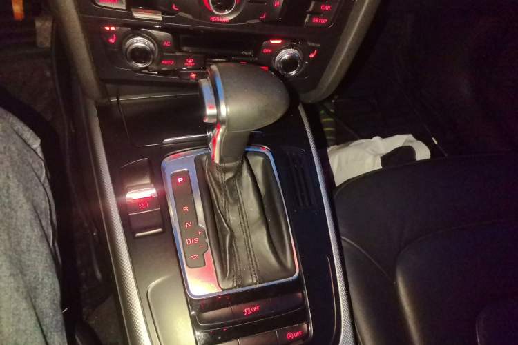 Used Audi A4 2013 40 TFSI allroad quattro Comfort model