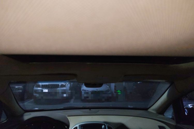 Used Buick GT 2011 GT 1.8L Automatic Fashion Edition Leather Model Headliner