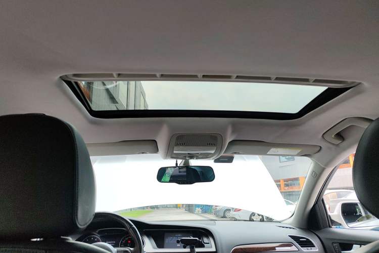 Used Audi A4L 2015 35 TFSI Automatic Comfort Model Headliner