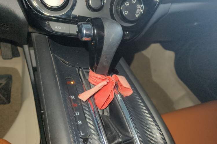 Used Honda Vezel 2017 1.5L CVT 2WD Comfort Model
