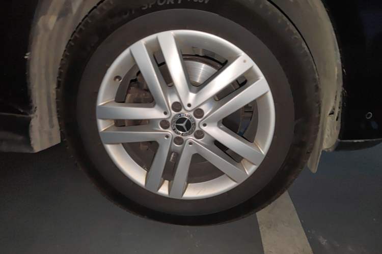 Used Mercedes-Benz GLS 2018 Facelift GLS 320 4MATIC
