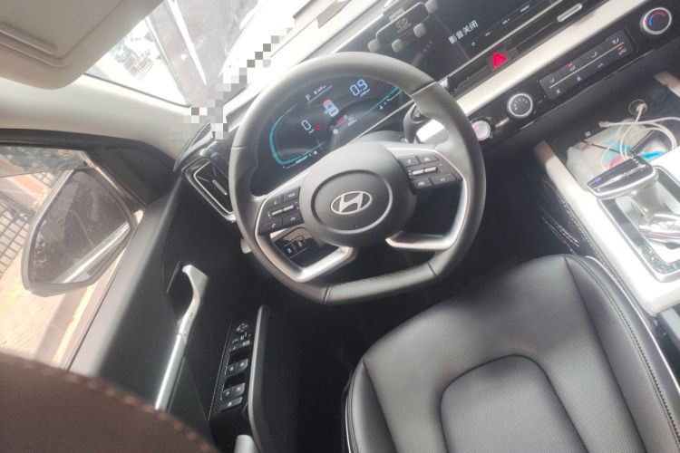 Used Hyundai ix35 2023 Musso 2.0L Deluxe Edition DLX
