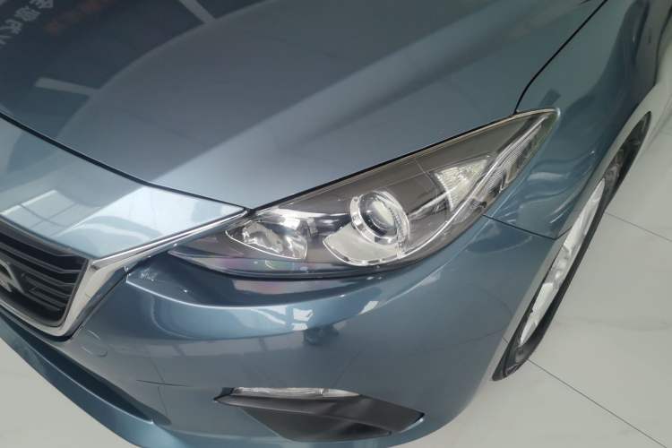 Used Mazda Mazda 3 Axela 2014 Sedan 1.5L Automatic Comfort Model