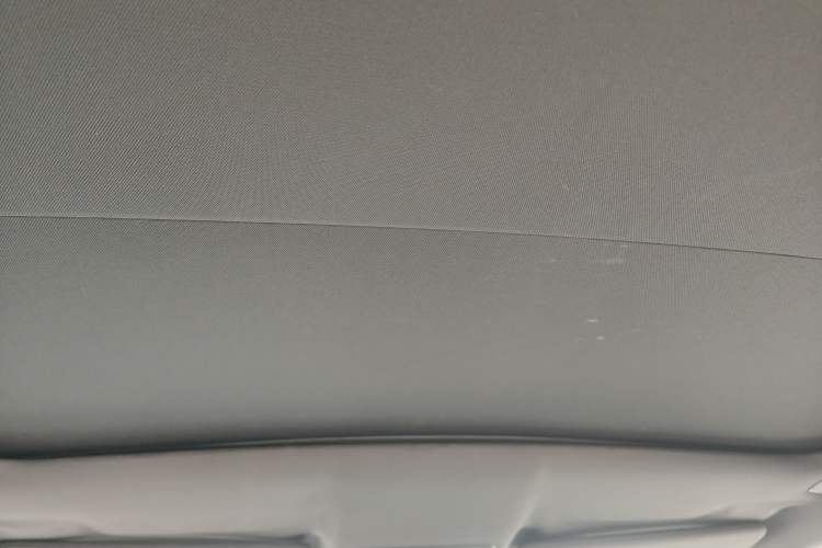 Used Land X7 2015 2.0T Panoramic Prestige Edition
