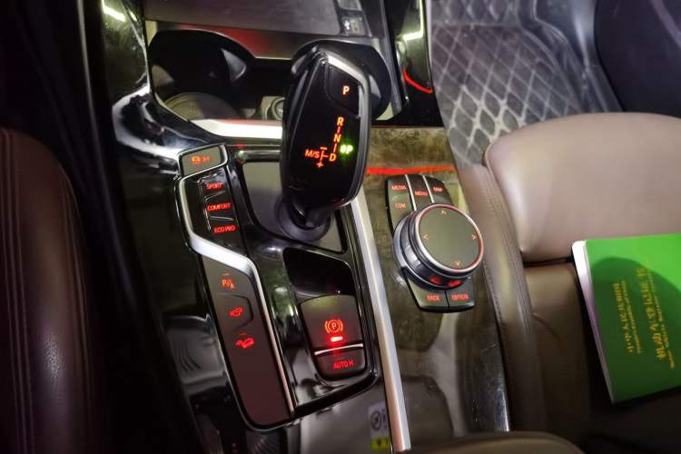 Used BMW X3 2020 xDrive30i Luxury Model with M Sport Package
