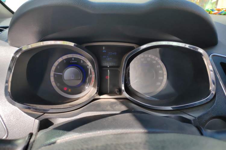 Used JAC Group Refine S5 2013 2.0T Manual New Edition
