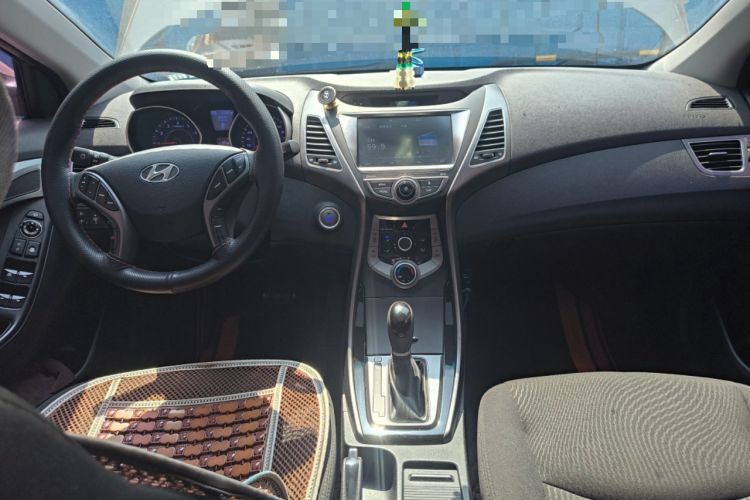 Used Hyundai Elantra (5th Generation / Langdong) 2016 1.6L Automatic Smart Version
