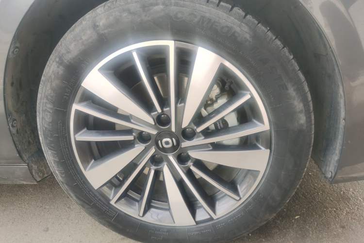 Used CHANGAN NEVO A05 2024 145 Pro Right Front Wheel Hub
