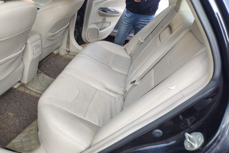 Used BYD Surui 2012 1.5L Manual Luxury Version