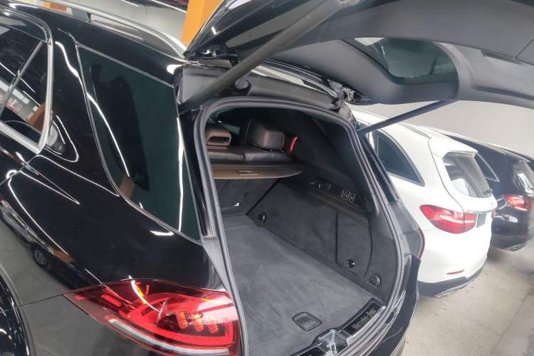 Used Mercedes-Benz GLE AMG 2022 AMG GLE 53 4MATIC+ Trunk