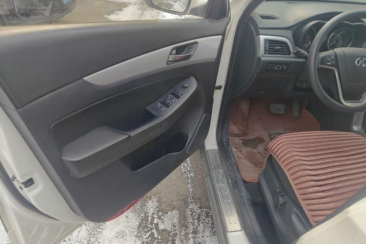 Used BAIC Senova X55 2016 1.5T CVT Comfort Version