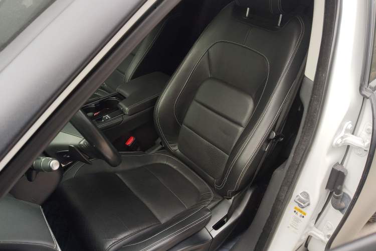 Used Jaguar F-PACE 2016 3.0 SC Four-Wheel Drive R-Sport Sport Edition