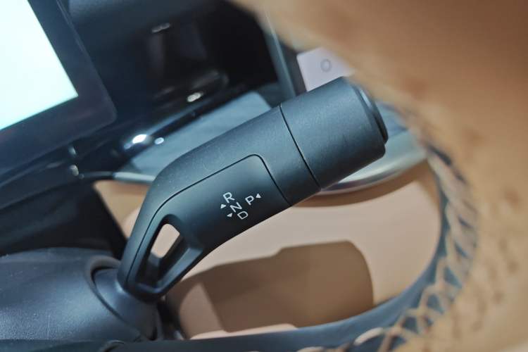 Used Geely Galaxy Stellar 6 2026 Model 125km Exploration+ Edition Gear Lever