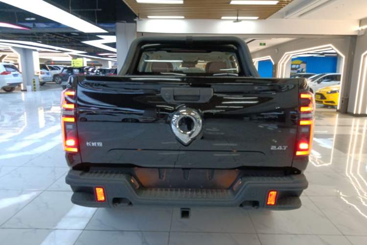 Used Great Wall Poer 2024 2.4T Off-Road Edition Automatic Diesel 4x4 Advanced Version
