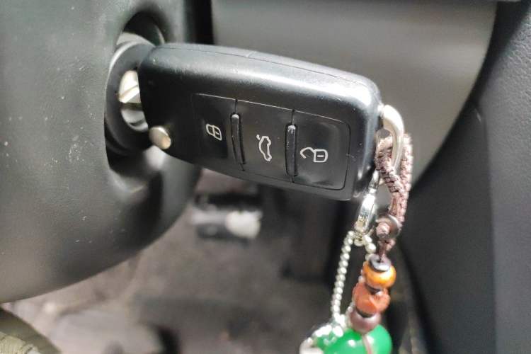 Used Skoda Octavia 2013 1.6L Automatic Yijie Edition Vehicle Key