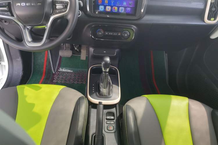 Used Roewe Clever 2021 302km All-Round Version Gear Lever