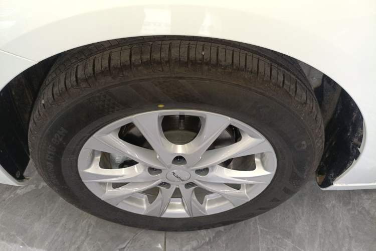Used Roewe i5 2026 Model 1.5L CVT Luxury Version
