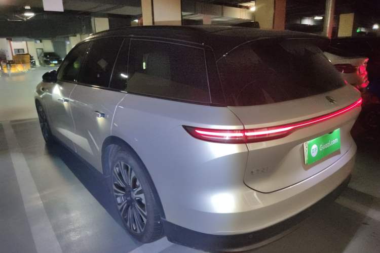 Used Nio ES8 2023 75 kWh Executive Edition