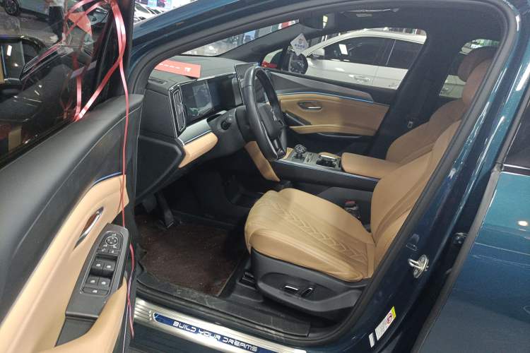 Used BYD Song L DM-i 2024 160km Beyond Edition Driver Seat