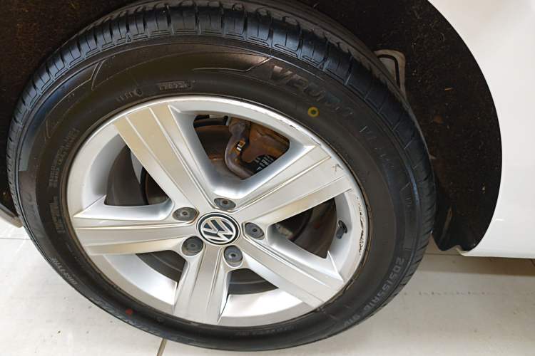 Used Volkswagen Golf 2017 230TSI Manual Comfort Edition – Celebrating Milestone of One Million Units
