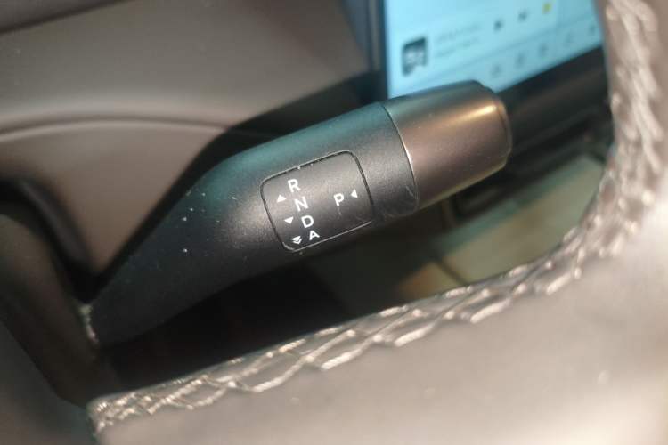 Used Li Auto MEGA 2024 Ultra Model