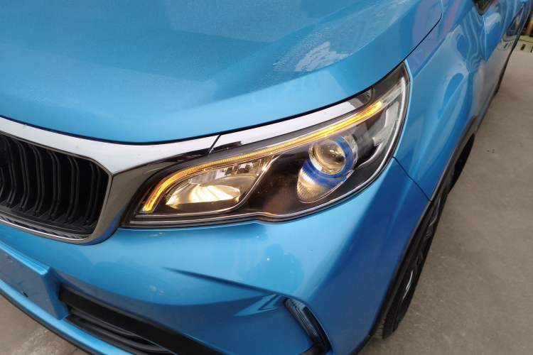 Used Geely Auto Vision X3 2021 PRO 1.5L CVT Deluxe Model
