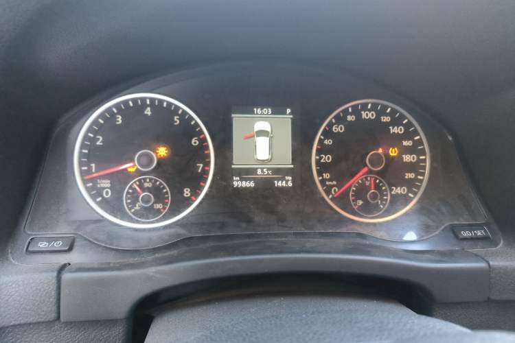 Used Volkswagen Tiguan L 2013 1.8 TSI Automatic All-Wheel Drive Luxury Model
